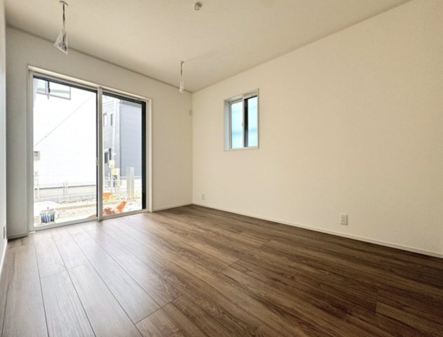 【洋室】 | 行田市持田2丁目　新築戸建　全15棟　5号棟