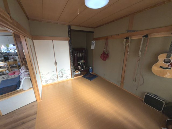 北見市末広町３６６番地５３　中古売家の洋室