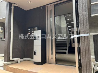 【エントランス】 | ウエストバード | ウエストバード　エントランス