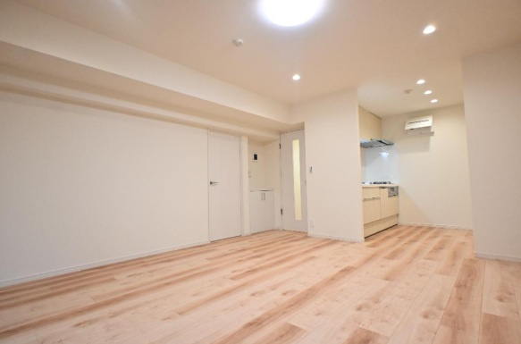 新規リノベーション　キッチン交換