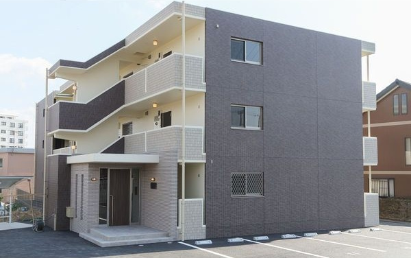 ベルグランツの駐車場