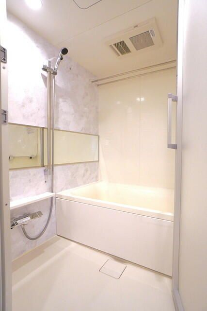 フルハウス飯田橋の浴室