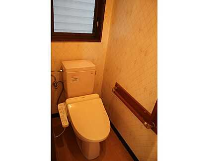 広島市南区仁保新町２丁目　中古一戸建てのトイレ