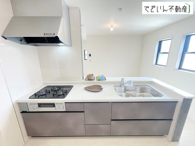 【キッチン】 | Livele Garden.S熊谷市末広第5　新築住宅 | ≪2号棟≫
現地(2026年4月撮影)