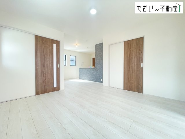 【居間・リビング】 | Livele Garden.S熊谷市末広第5　新築住宅 | ≪2号棟≫
現地(2026年4月撮影)