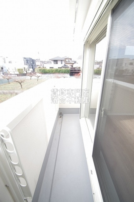 【バルコニー】 | アゼリア | 南向き◎開放感のあるバルコニー