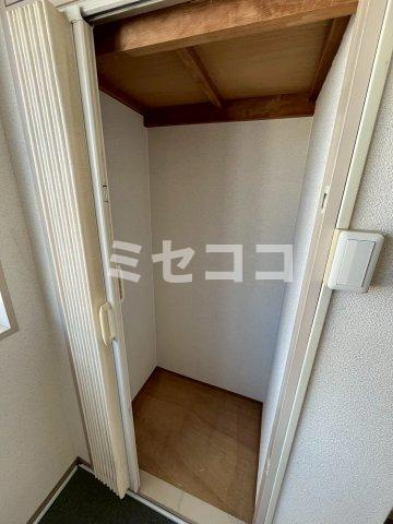 ギャラリービルの収納