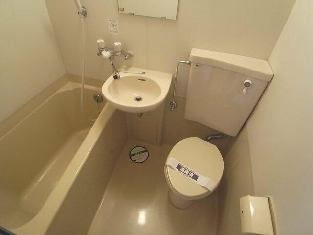 ライオンズマンション椎名町駅前通りの浴室