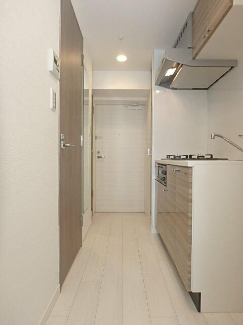 ガーラ・プレシャス川口並木の玄関