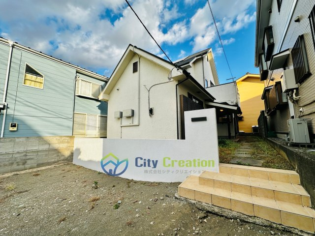 平塚市札場町　中古戸建　57.74坪の外観