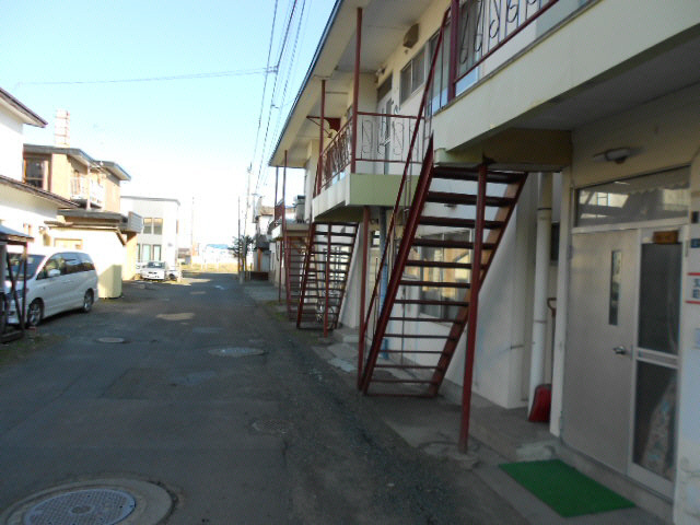 野村マンションの駐車場