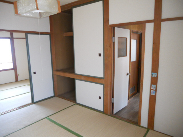 野村マンションの和室