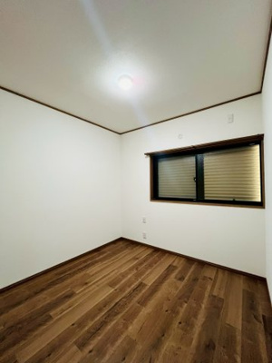 【洋室】 | 鶴見区緑３丁目中古戸建 | 洋室（約6.0帖）