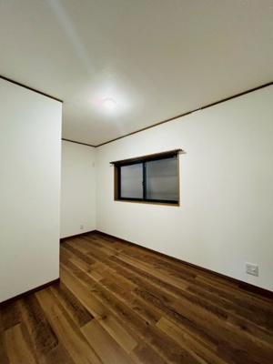 【洋室】 | 鶴見区緑３丁目中古戸建 | 洋室（約6.0帖）