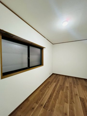 【洋室】 | 鶴見区緑３丁目中古戸建 | 洋室（約6.0帖）