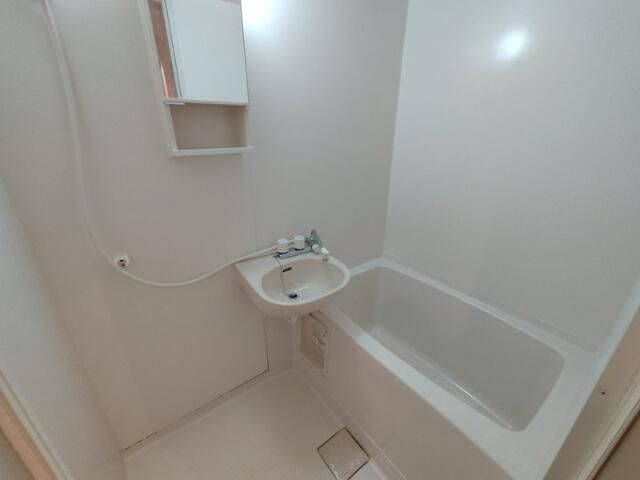 Ｙ’ｓ　ＨＯＵＳＥ（ワイズハウス）の浴室