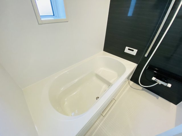 瑞穂市野田新田の新築一戸建の浴室