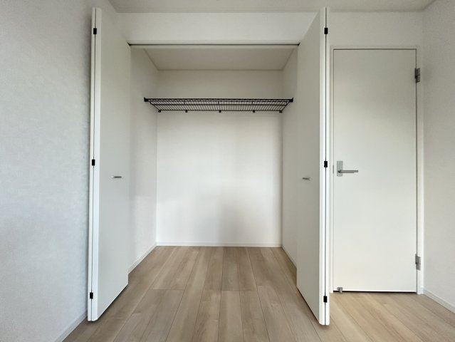 瑞穂市野田新田の新築一戸建の収納|2階洋室クローゼット