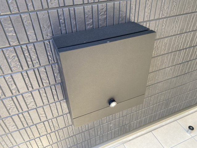 瑞穂市野田新田の新築一戸建のその他|玄関ポスト