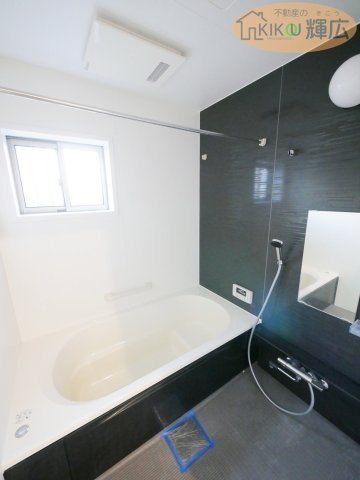 【浴室】 | 明石市魚住町西岡　中古戸建