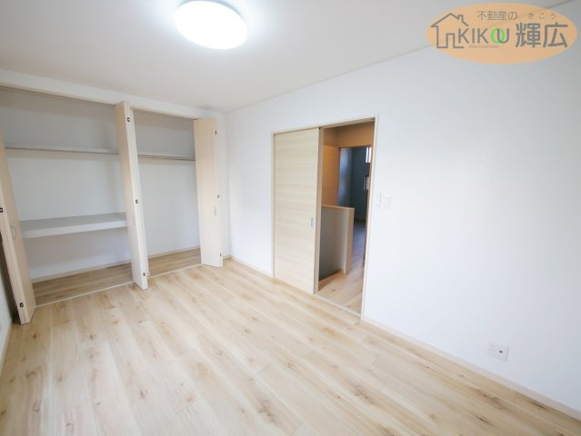 【洋室】 | 明石市魚住町西岡　中古戸建