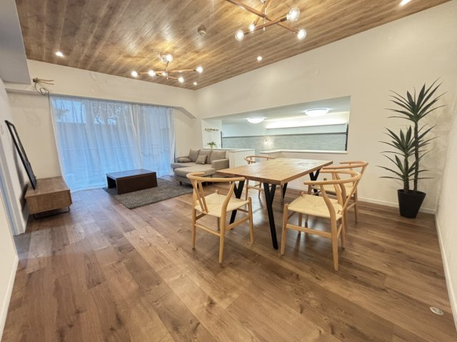 【居間・リビング】 | ソブリン洗足 | 撮影日：2025/12/13