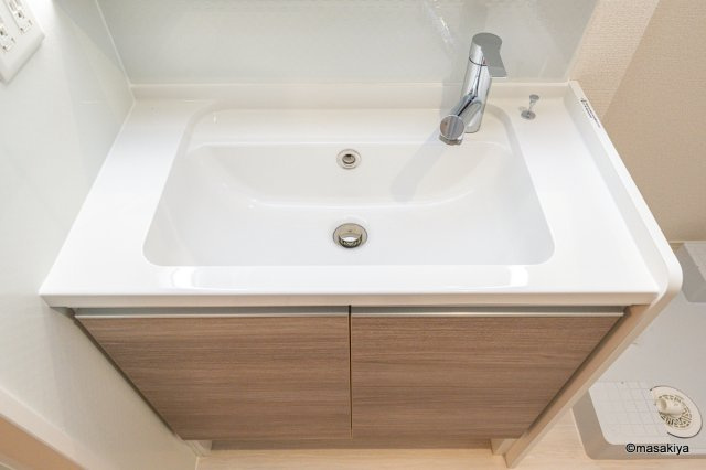 トリシア居町の洗面所