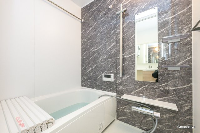 トリシア居町の浴室