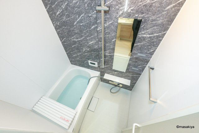 トリシア居町の浴室