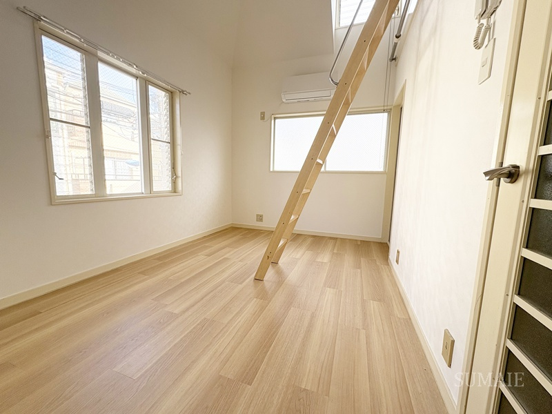 レオパレス高砂の居間・リビング|ゆったりとした居間です☆