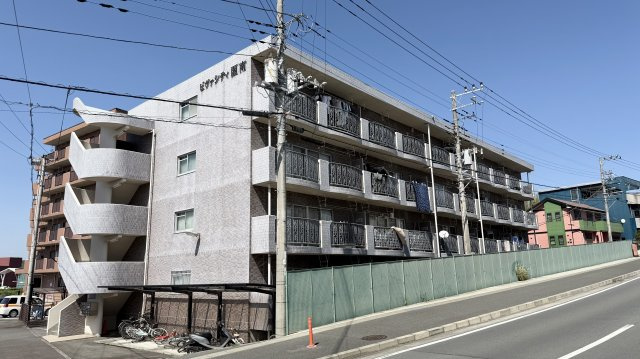 ビヴァシティ函南の外観