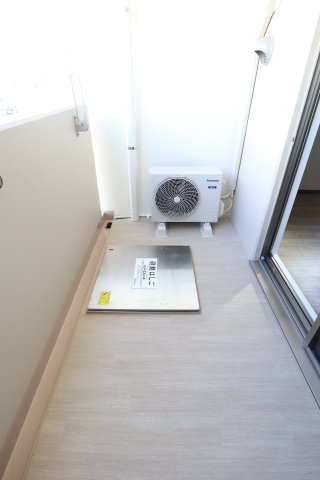 大阪市城東区野江３丁目の賃貸マンションのバルコニー