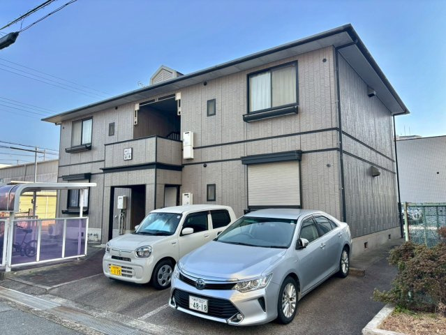 ハイツリンデンバンの外観