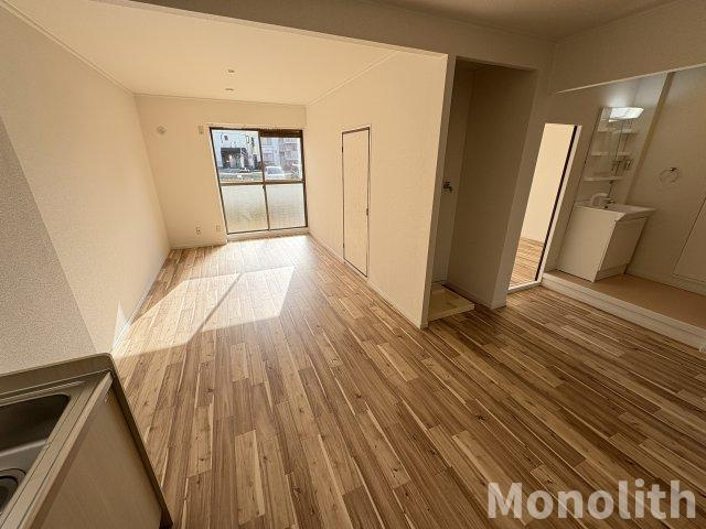 トリバン深井の居間・リビング