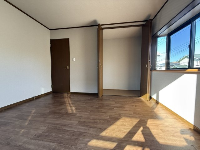 垂水区下畑町中古戸建の洋室