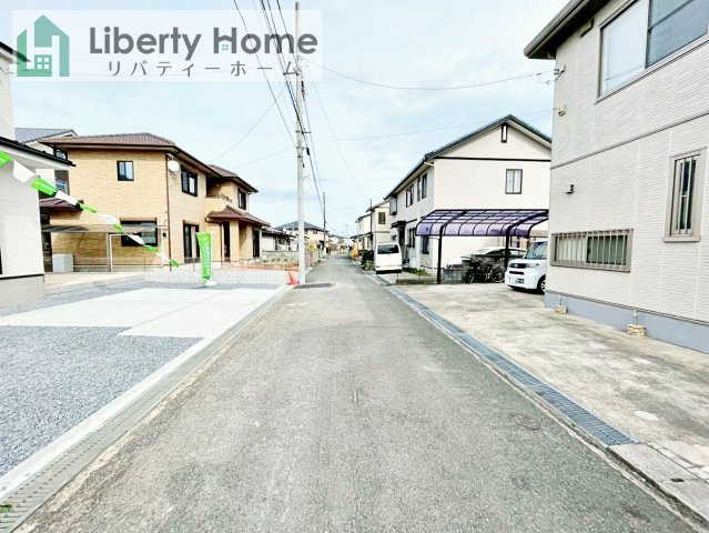 日立市東大沼町1期　新築戸建の前面道路含む現地写真