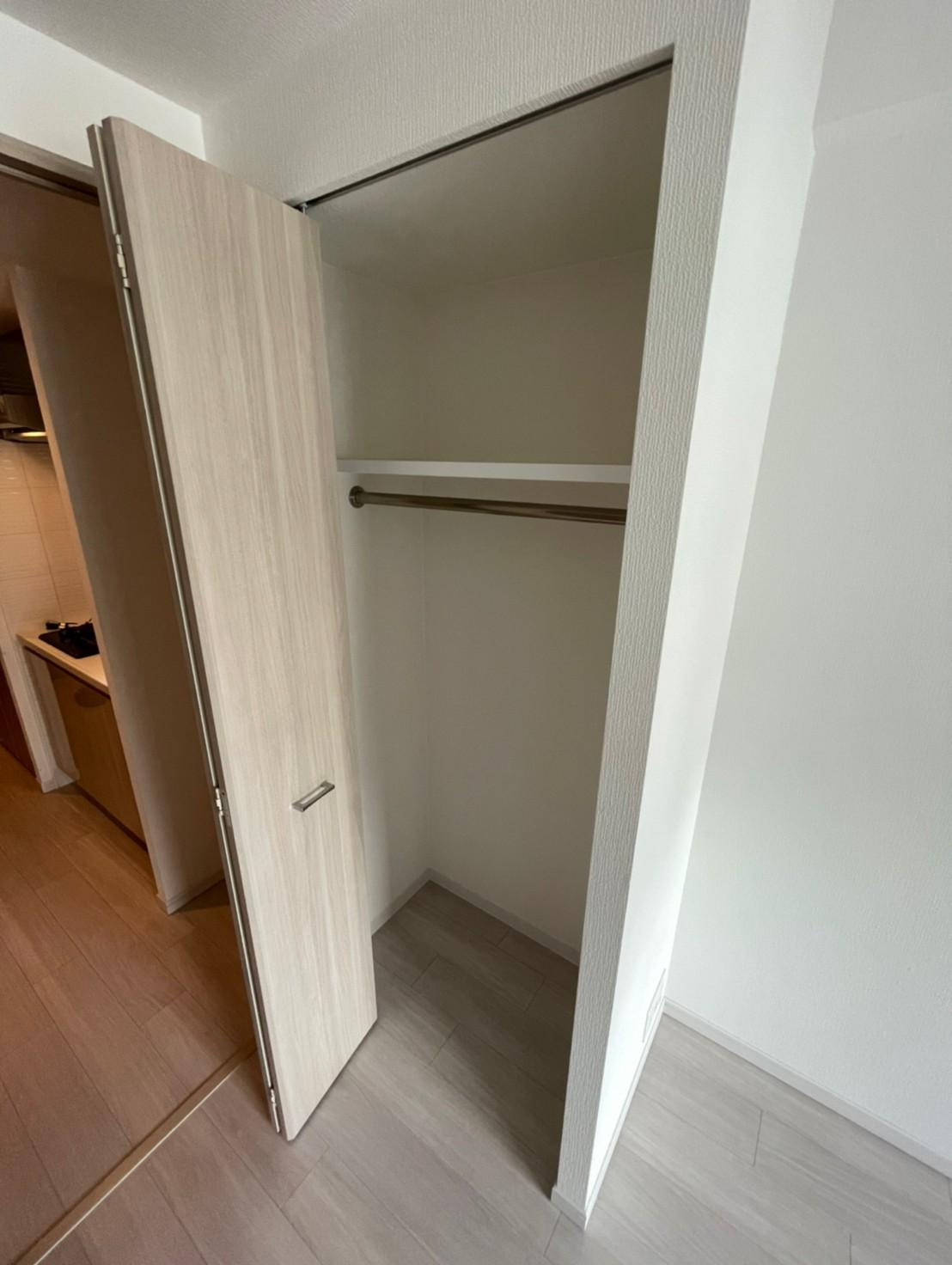 大阪市都島区中野町３丁目の賃貸マンションの収納