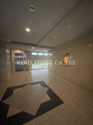 プレサンス梅田北デイズのロビー|建物の内部です