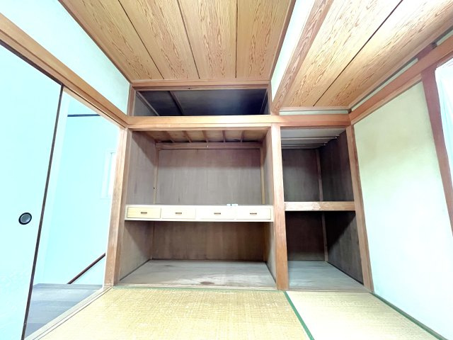 新栄一丁目　テラスハウス