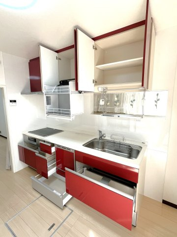 新栄一丁目　テラスハウス