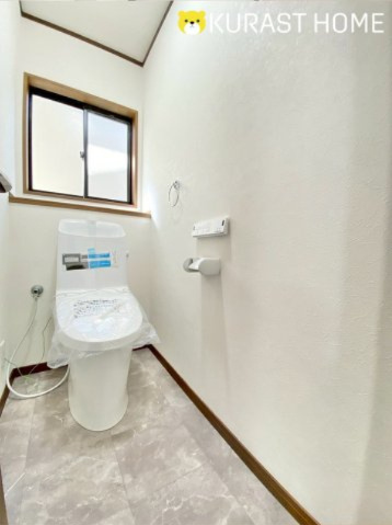 京都市南区吉祥院這登東町　中古戸建のトイレ|2階 トイレ