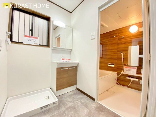 京都市南区吉祥院這登東町　中古戸建の洗面所