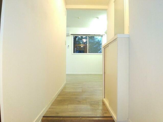 杉並区高円寺南３丁目のアパートの玄関