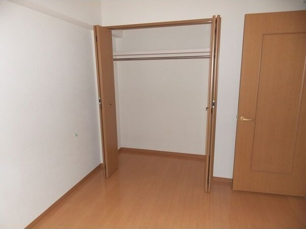 レージュ桜山の収納