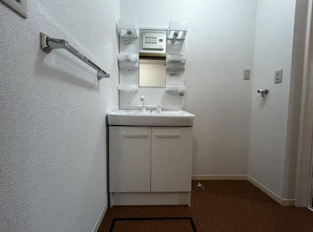 ハイツヤヒチの洗面所