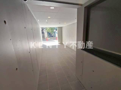 【エントランス】 | メルディアレジデンス梅屋敷 | 清潔なエントランスです