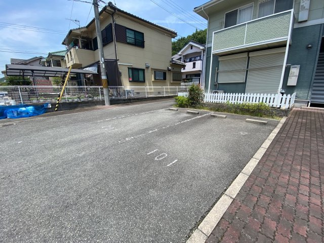 グリーンハイツA・B棟の駐車場