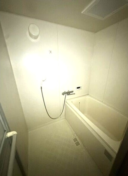 スカイハイツ平針の浴室