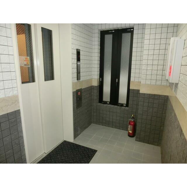 レッドウィングの設備