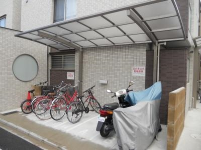 Ｍ・Ｂ・Ｋの駐車場|駐輪場